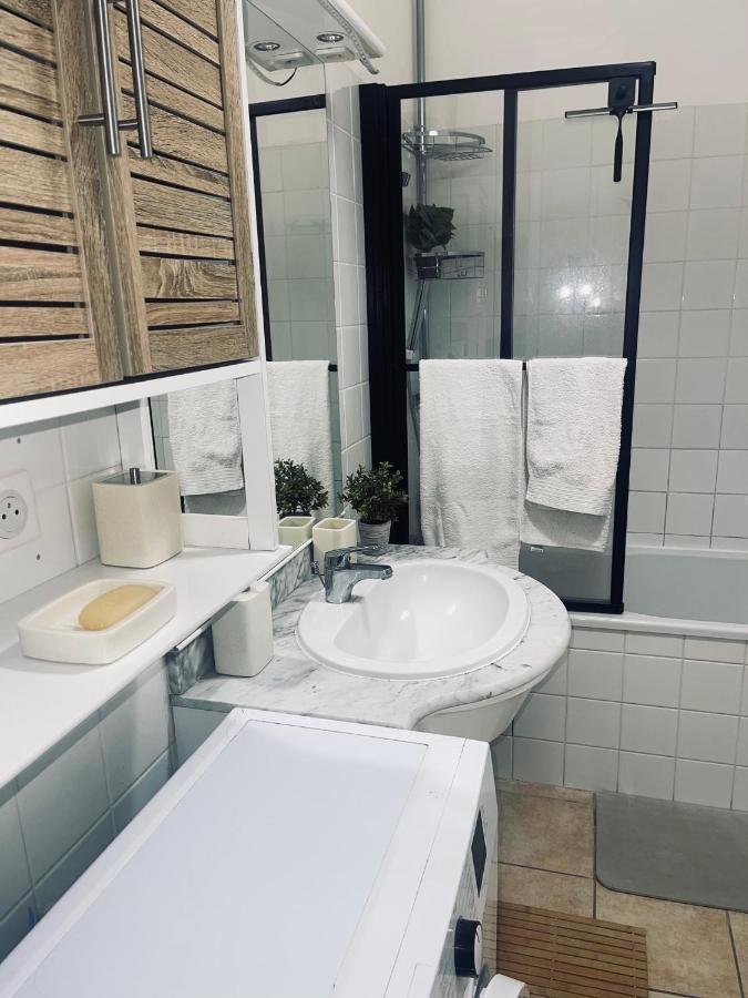 Appartement A 2 Mins Du Centre Sarlat Esterno foto